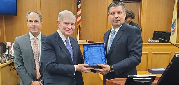 DAVISON EASTMAN MUNOZ PAONE, P.A. PARTNER RECEIVES MONMOUTH BAR ASSOCIATION’S 2023 ABRAHAM J. ZAGER PROFESSIONALISM AWARD